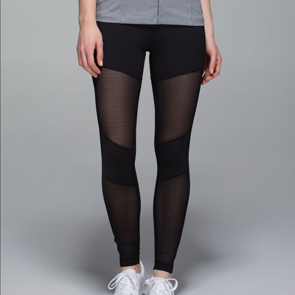 lululemon athletica Pants - LULULEMON ‘Hot To Street’ Pant Mesh Leggings